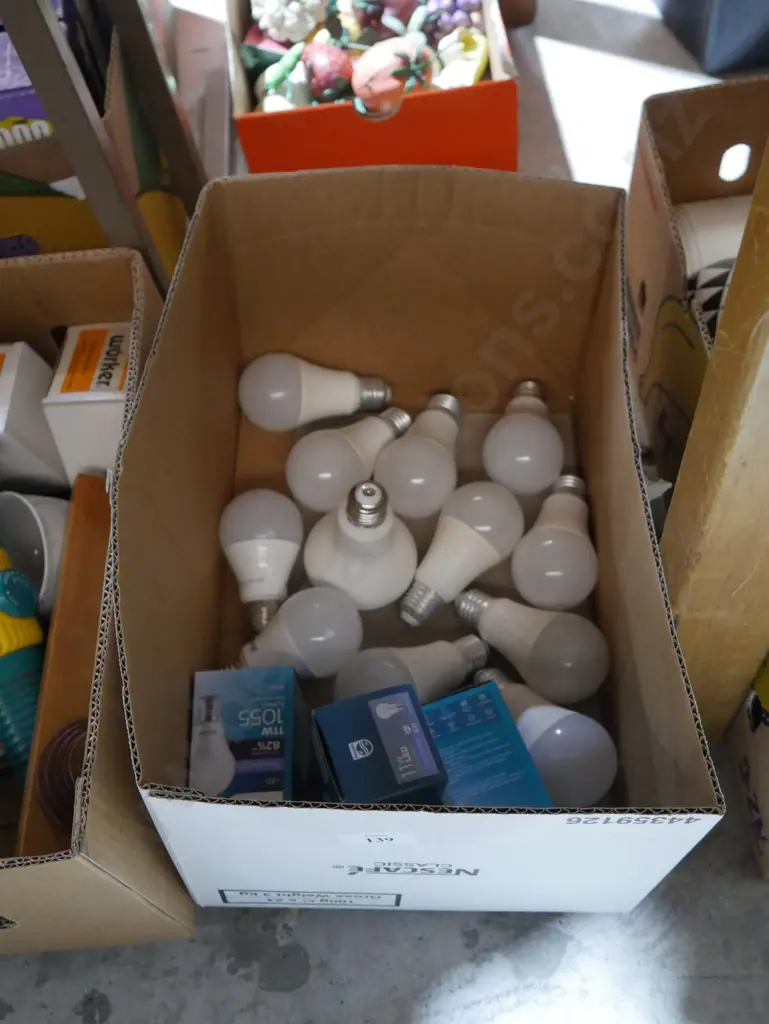 LED light bulbs Image 1++