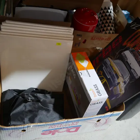 Car posters, canvases