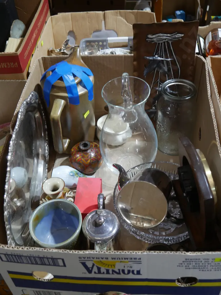 Glass, pottery, ep ware Image 1++