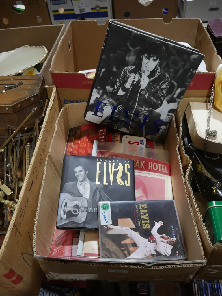Elvis memorabilia etc Image 1++