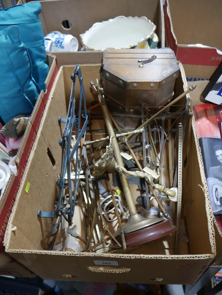 Book stands etc Image 1++