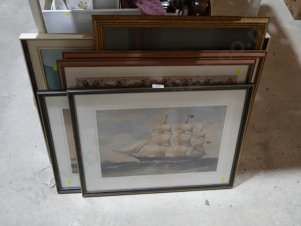 Assorted art Image 1++