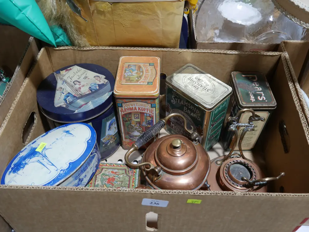 Tins and spirit kettle Image 1++