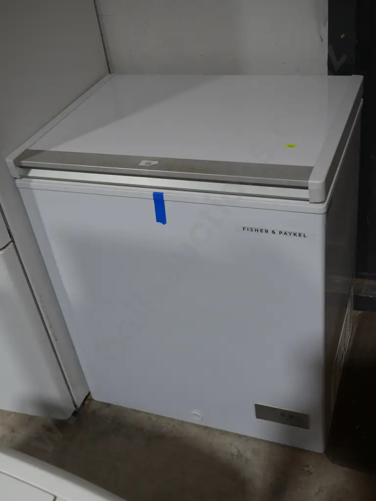 Fisher & Paykel chest freezer Image 1++