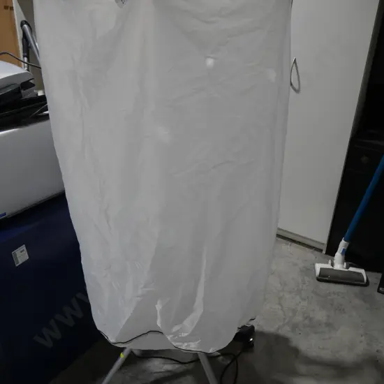 Heated clothes dryer