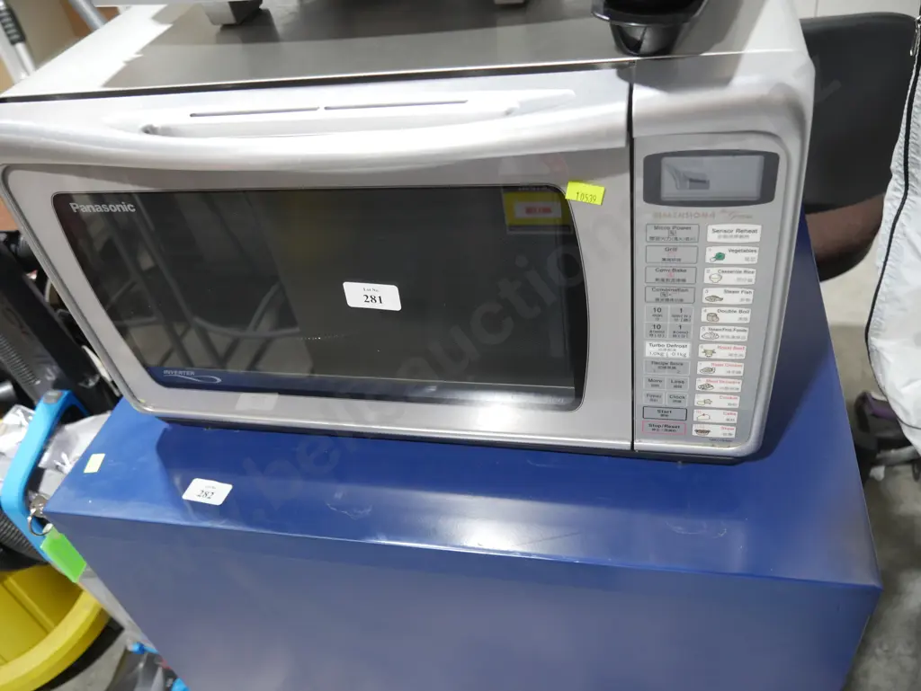 Panasonic microwave Image 1++