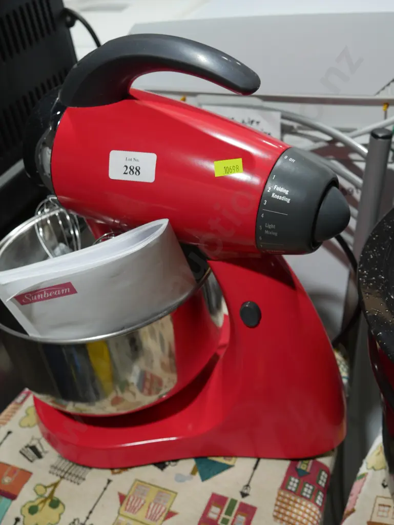 Sunbeam mixer Image 1++