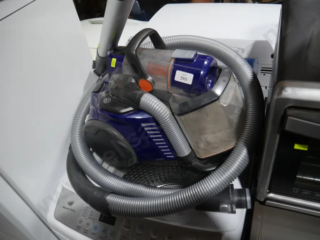 Electrolux vacuum cleaner Image 1++