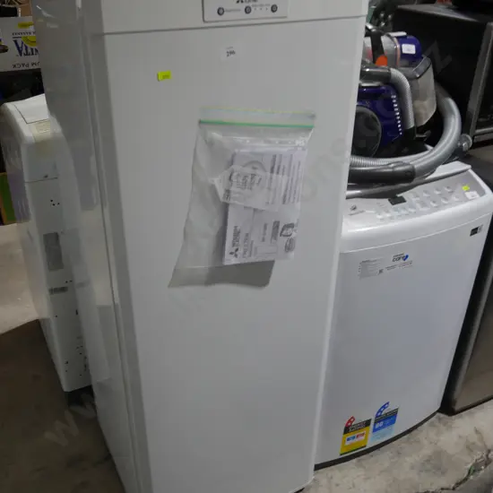 Mitsubishi upright freezer