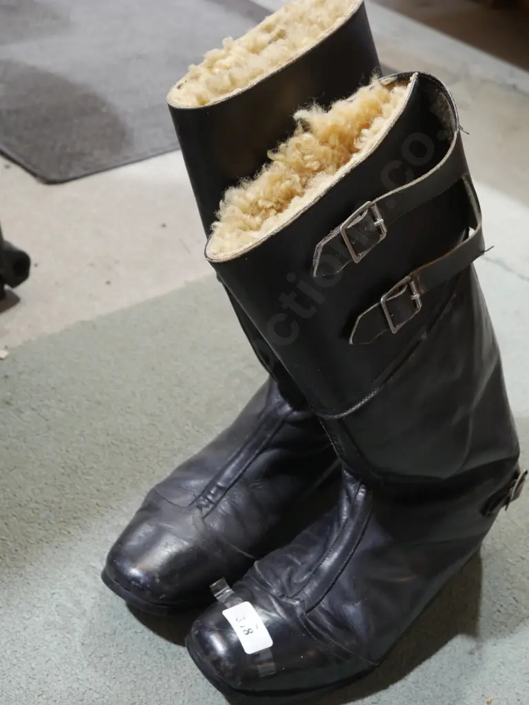 Leather boots Image 1++