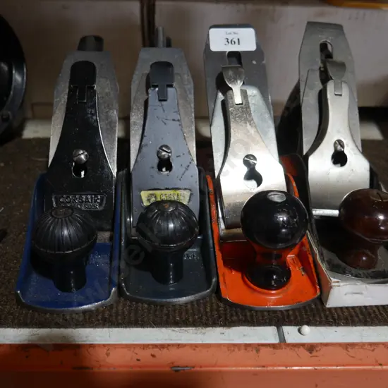 4 wood planes