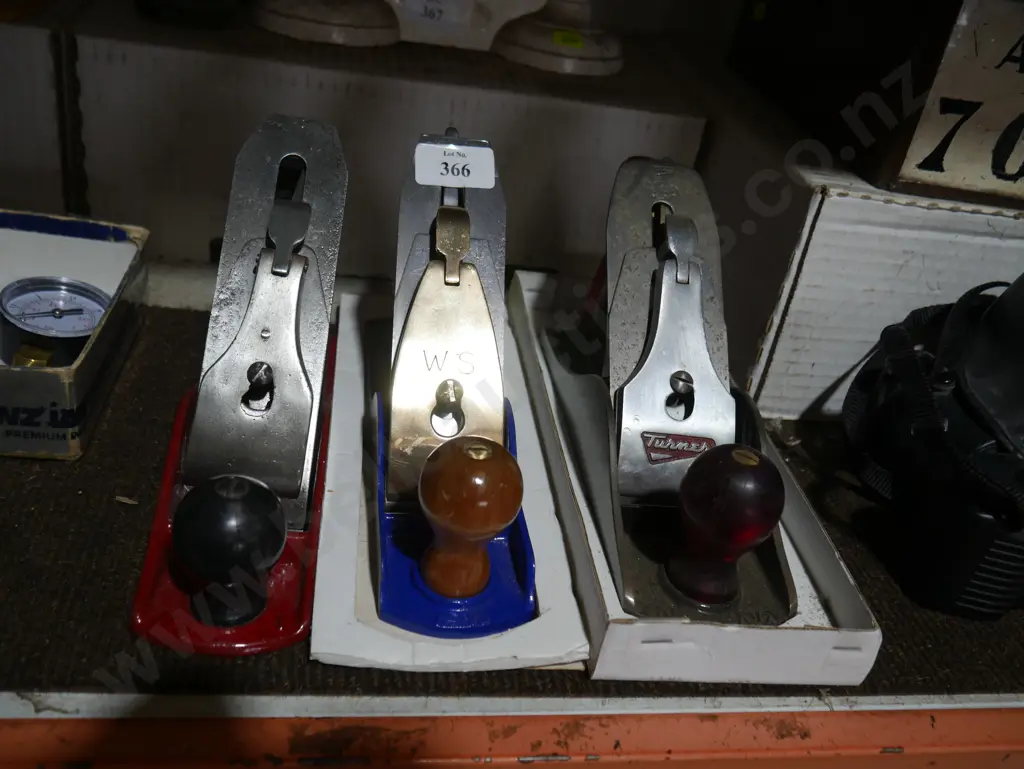 3 metal wood planes Image 1++