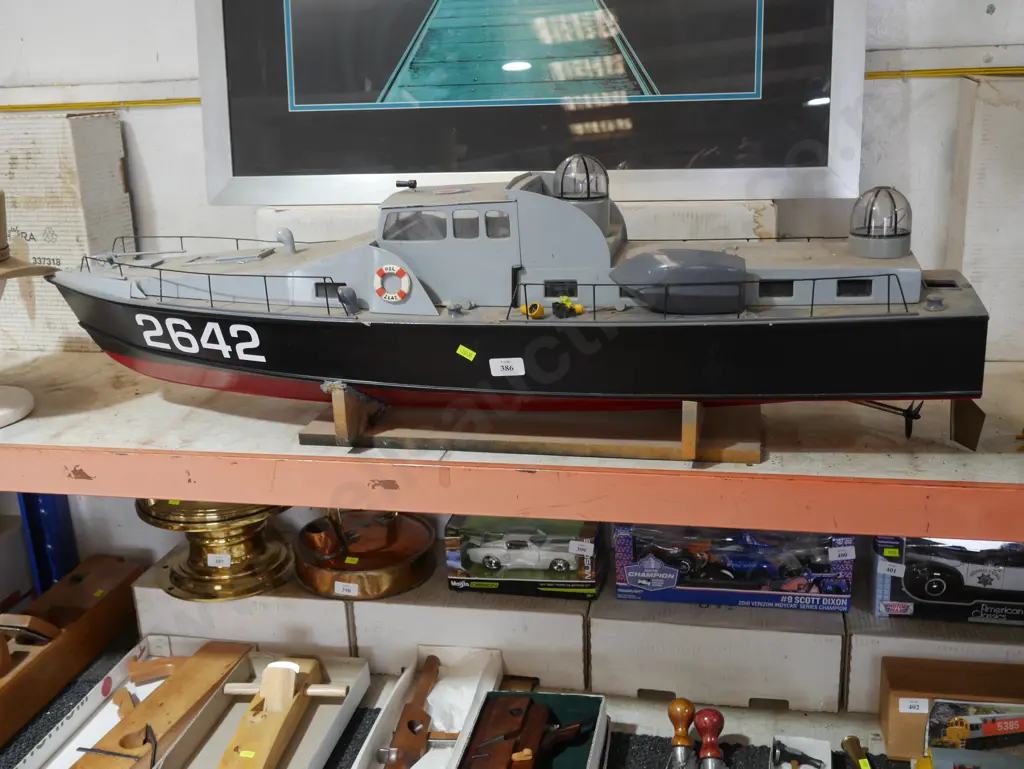 Large model boat Image 1++