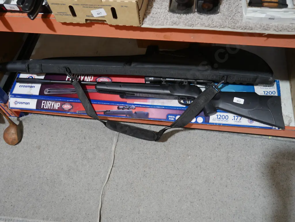 Air rifle and bag Image 1++