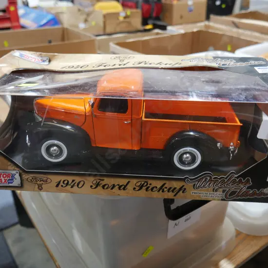 1940 Ford pickup model