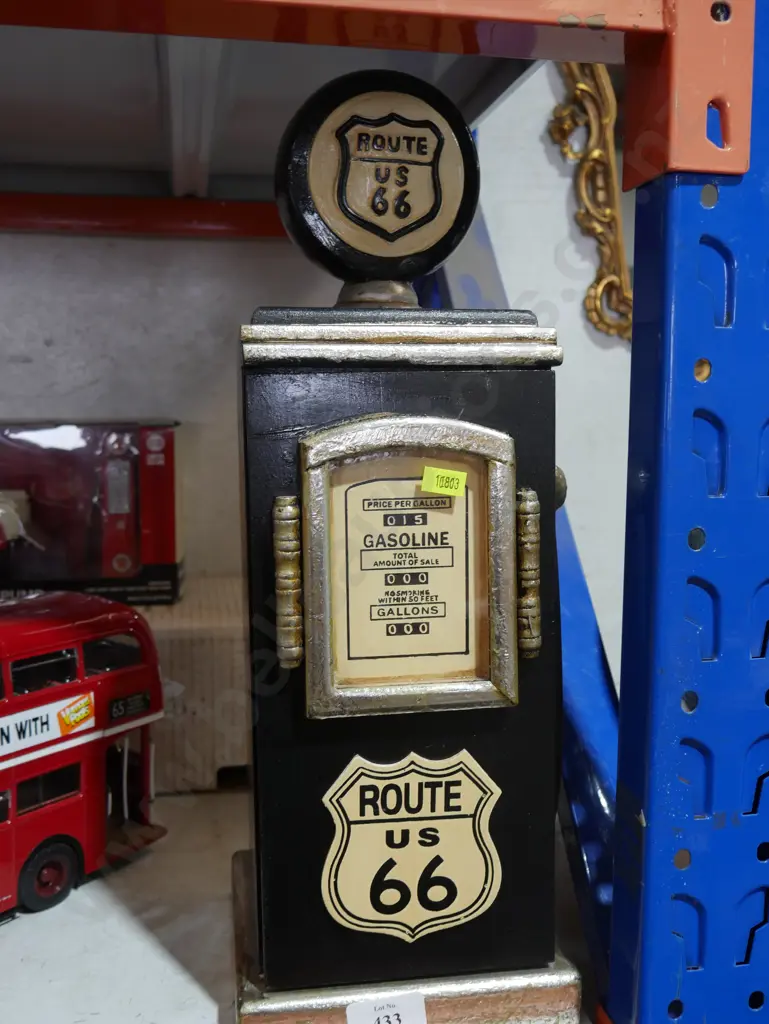 Gas pump cupboard Image 1++