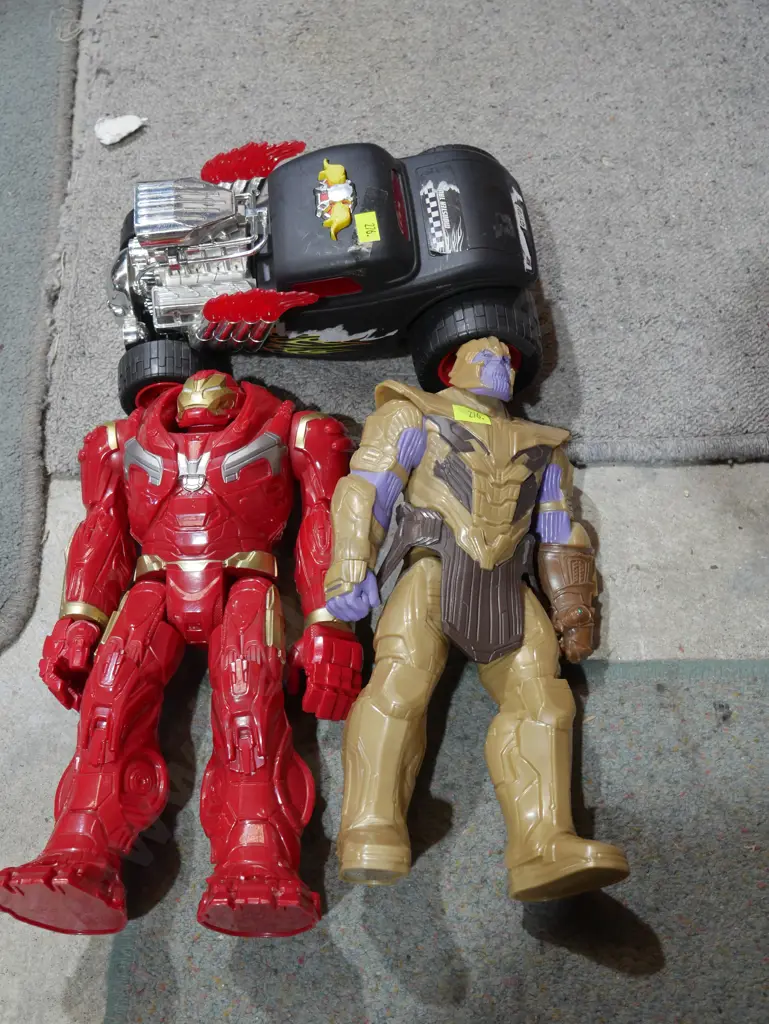 Iron man model etc Image 1++