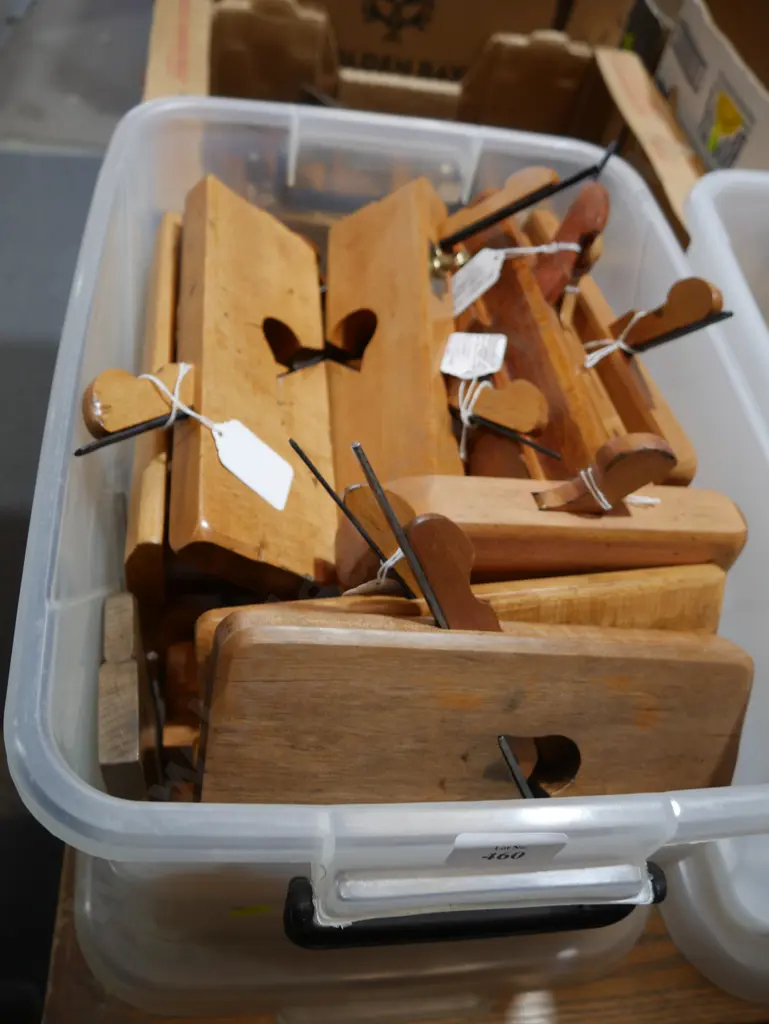 Assorted wood planes Image 1++
