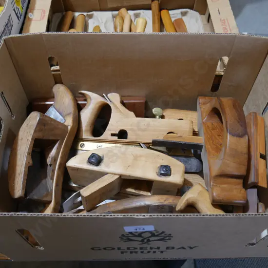 Assorted wood planes