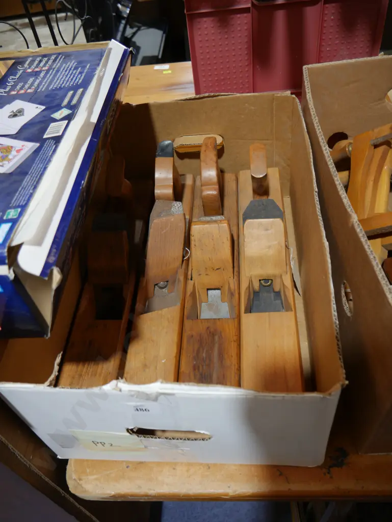 Wooden planes Image 1++