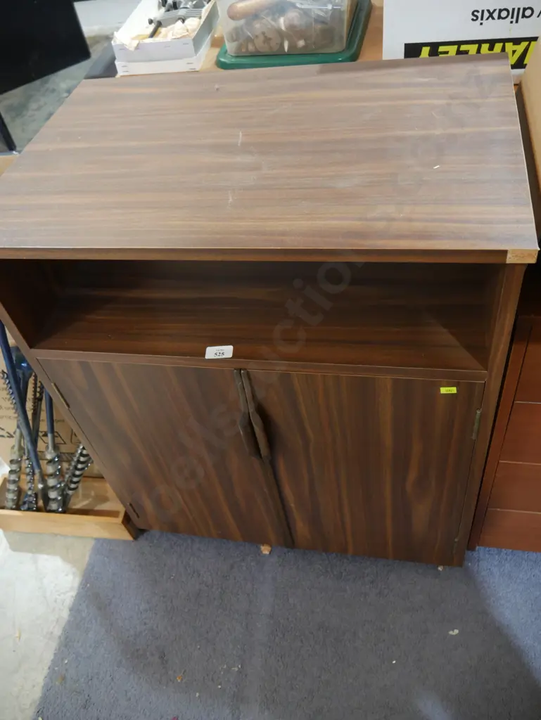 Stereo cabinet Image 1++