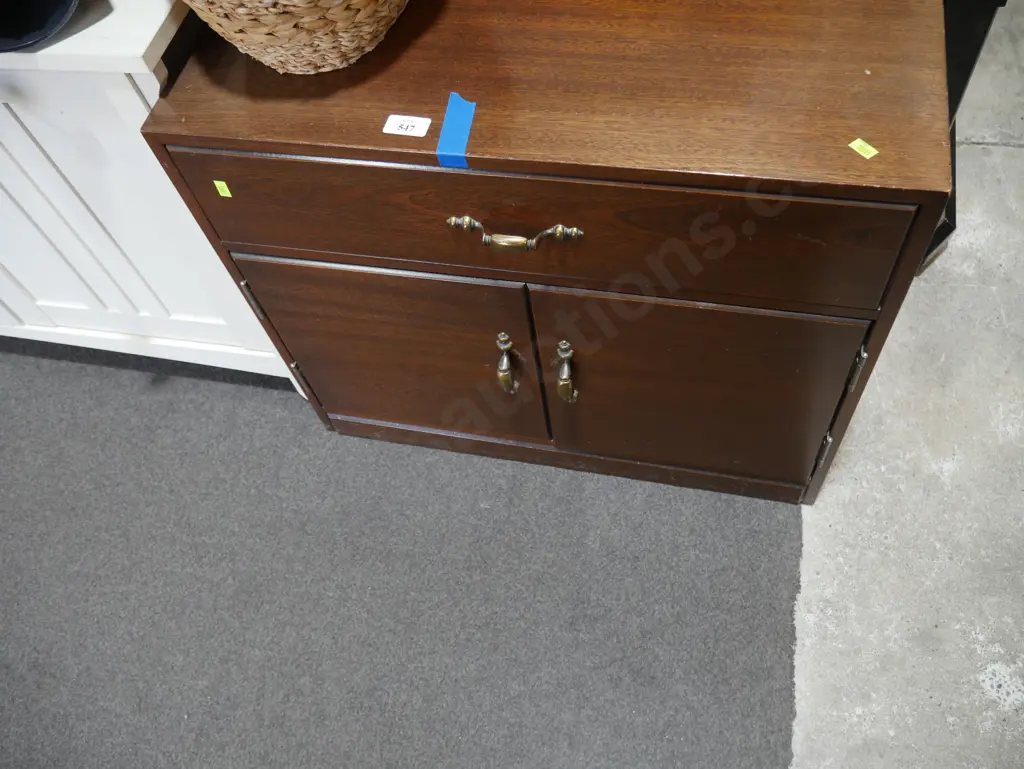 Stereo cabinet Image 1++