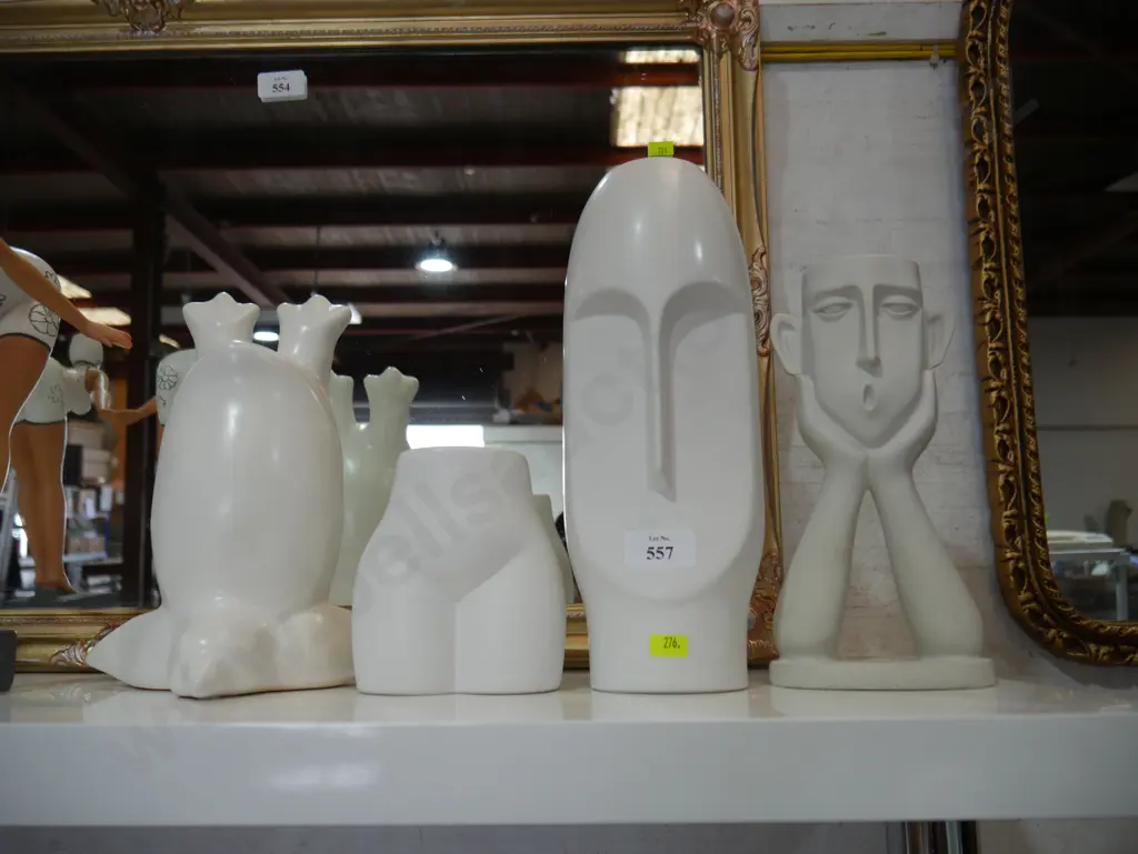 4 household ornaments Image 1++