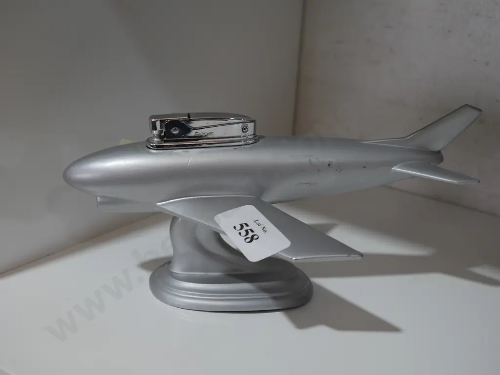 Metal plane lighter ornament Image 1++
