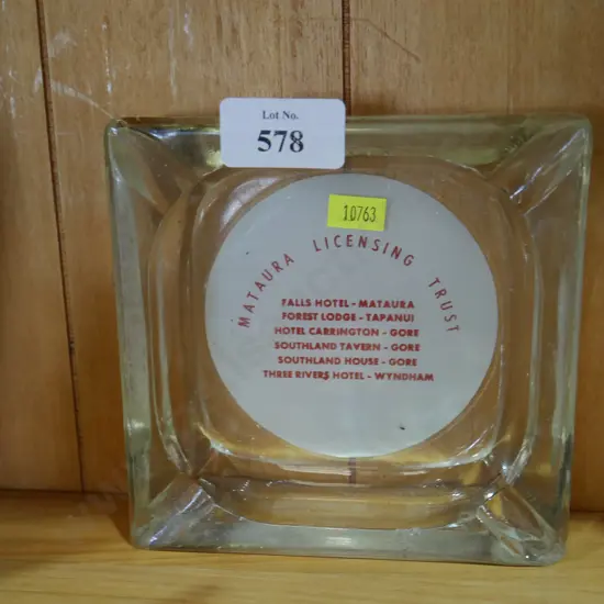 Mataura licensing trust glass ashtray