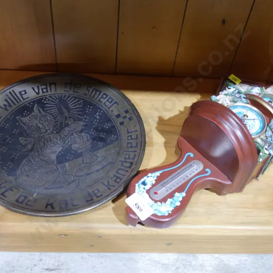 Wall clock barometer, cat wall hanging plate