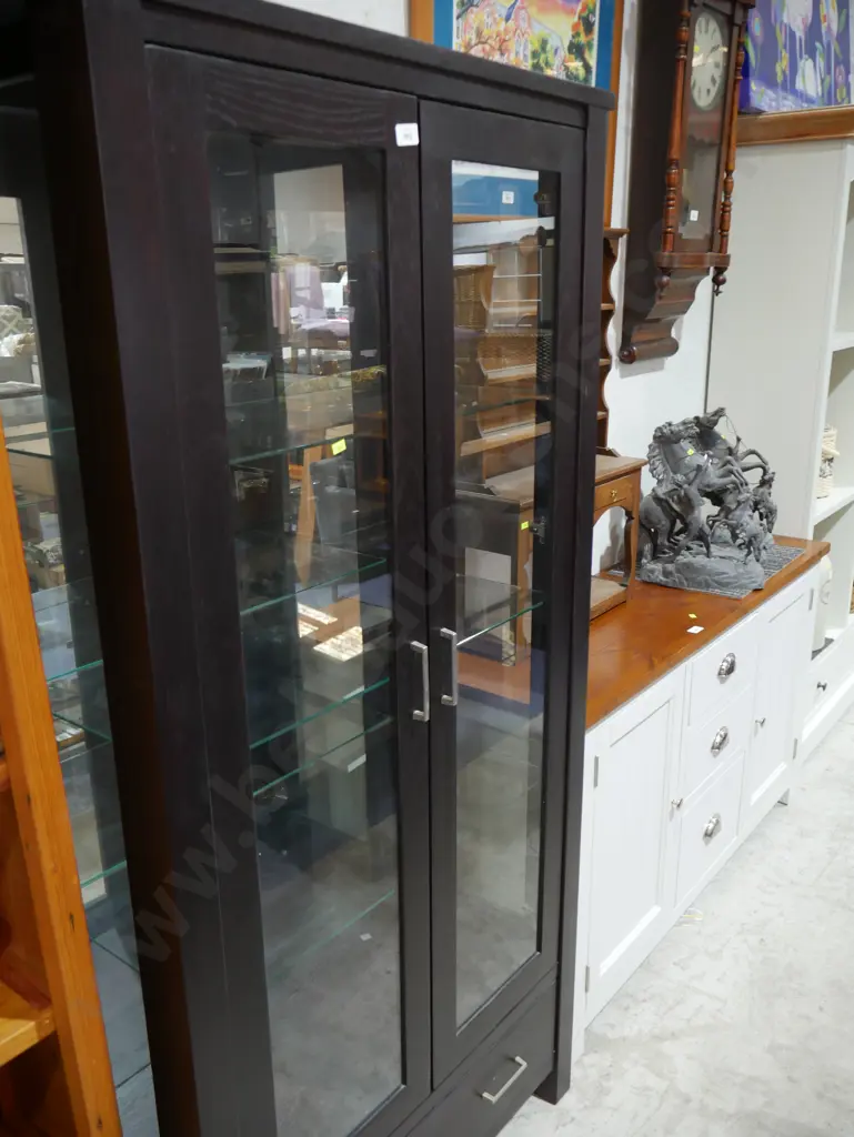 Display cabinet Image 1++