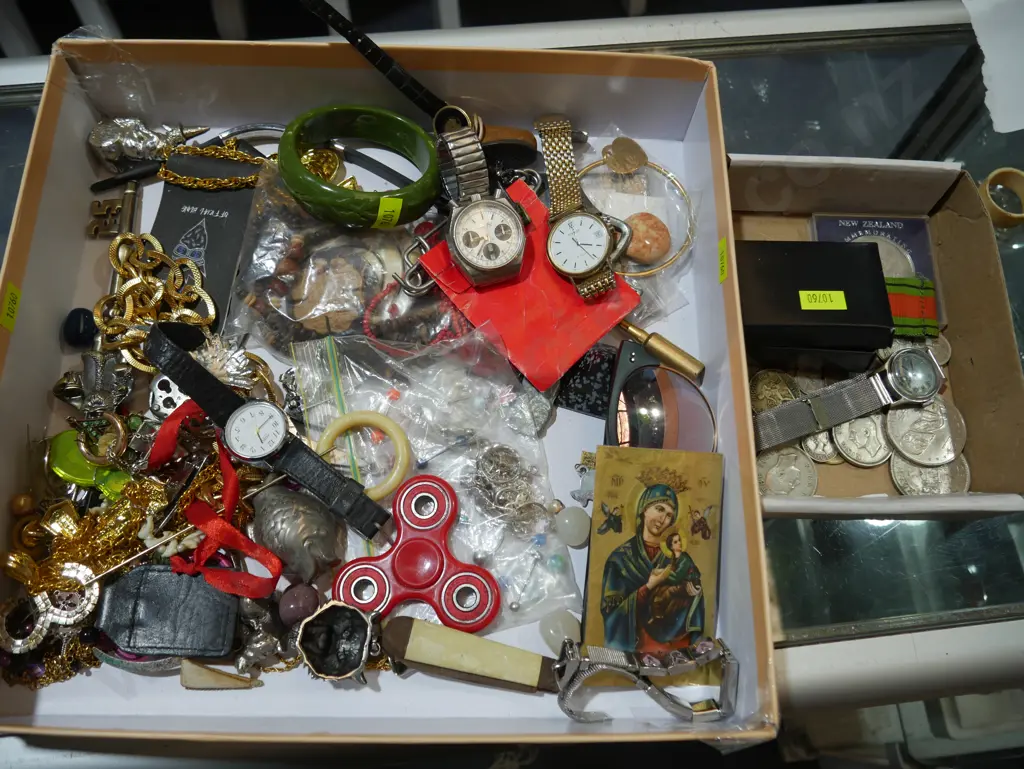 Coins, costume jewelry etc Image 1++