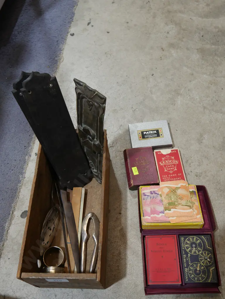 Old playing cards etc Image 1++