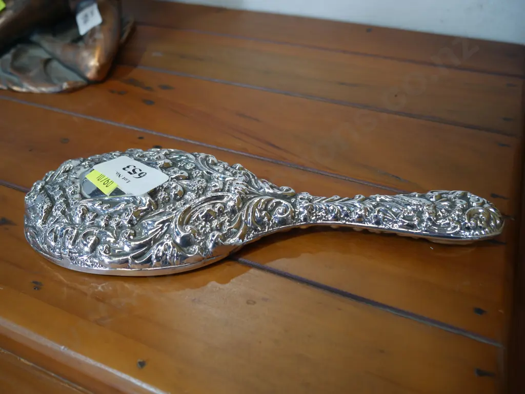 Silver hand mirror Image 1++