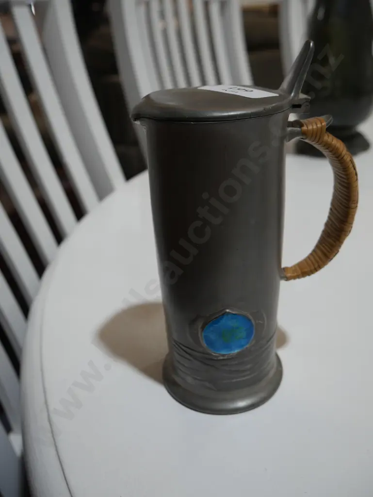 Tudric Pewter lidded jug Image 1++