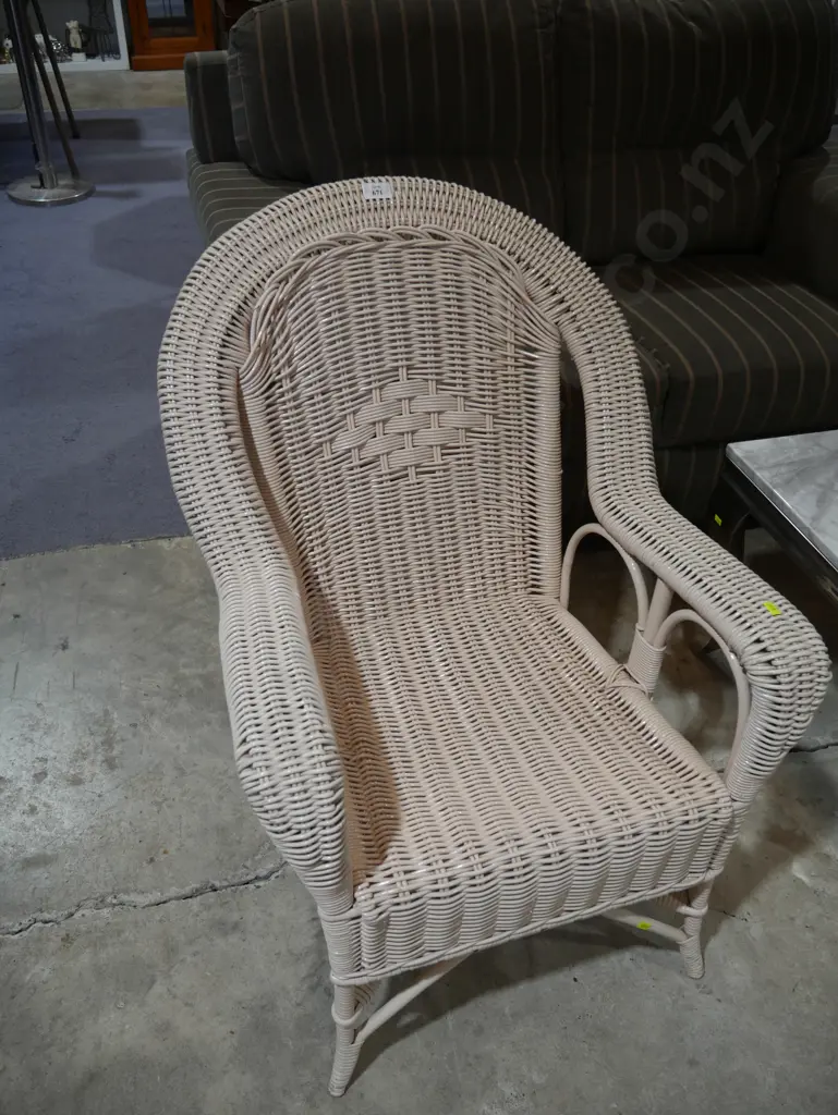 Cane chair Image 1++
