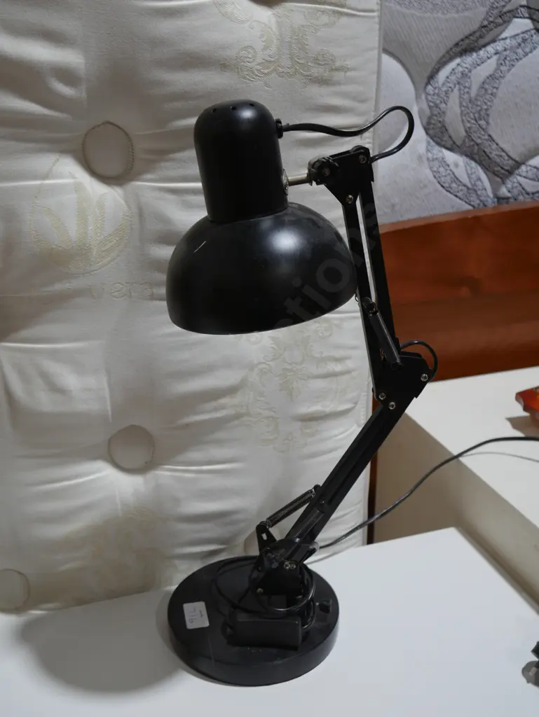 Angle poise table lamp Image 1++