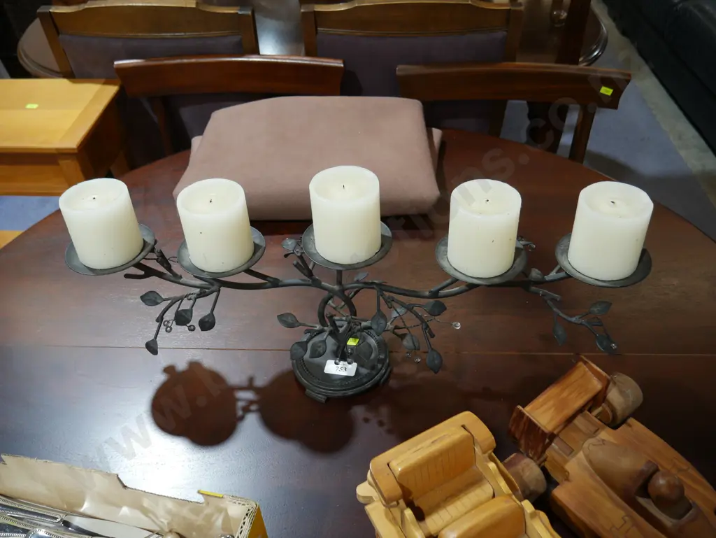 Candelabra Image 1++