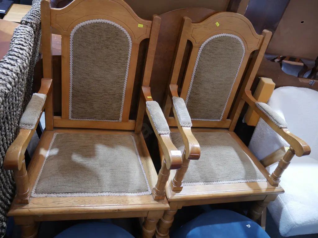 Pair of carver chairs Image 1++