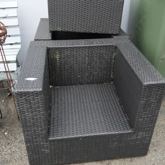 3 piece rattan outdoor suite