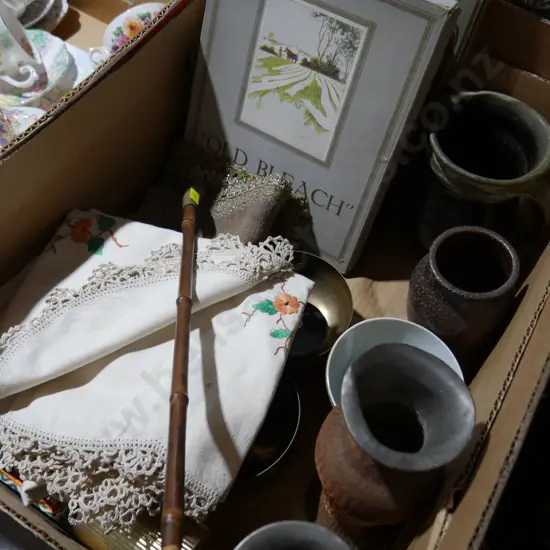 Place mats, vases etc