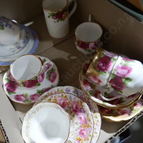 Royal Albert china. Old english Rose etc