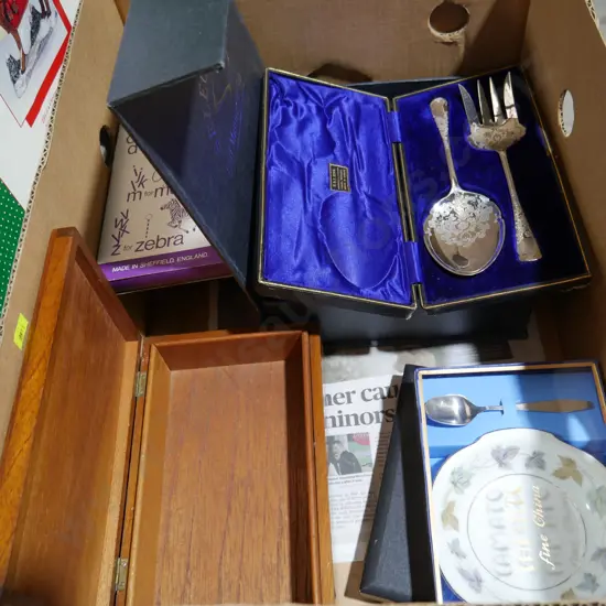 Boxed cutlery etc