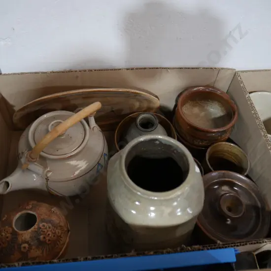 NZ studio pottery