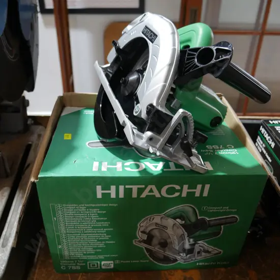Hitachi circular saw