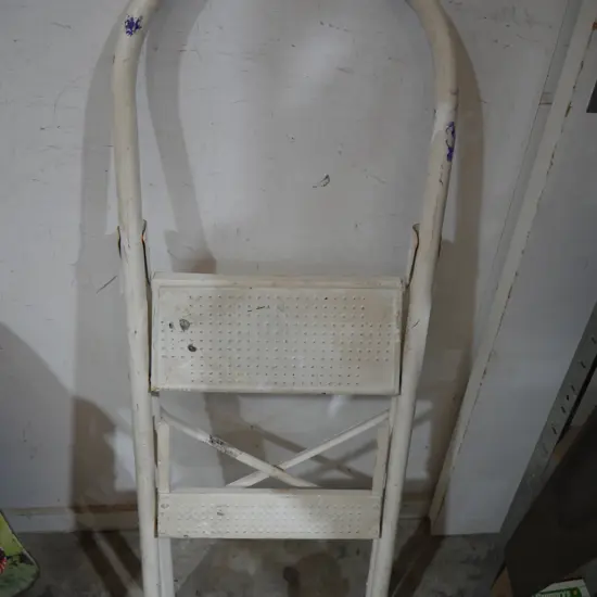 2 step ladder