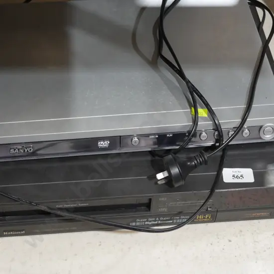 Sanyo DVD player, national video player