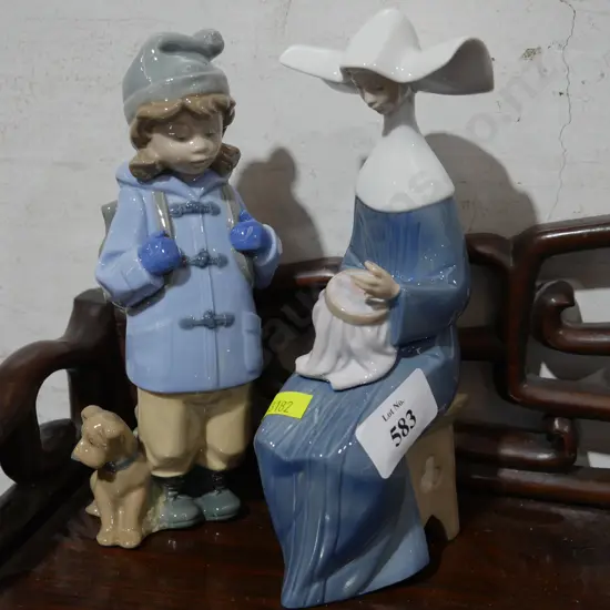 2 lladro figurines