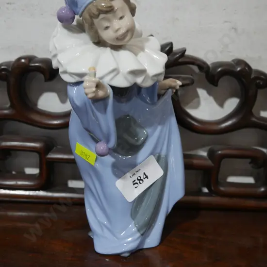 Nao by Lladro figurine