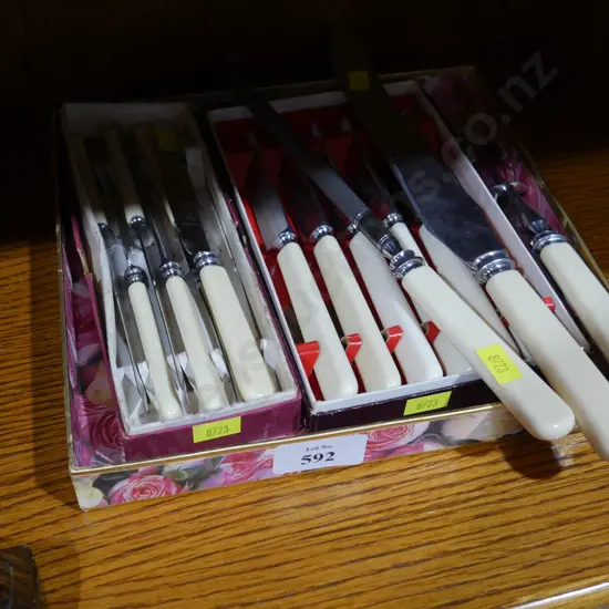 bone handled cutlery